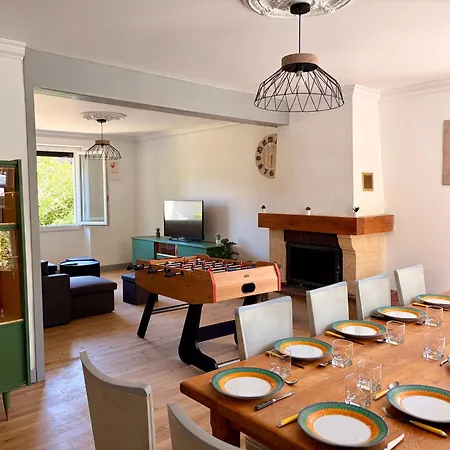 La Maison Des Tours Avec Vue Exceptionnelle بيت للعطل *