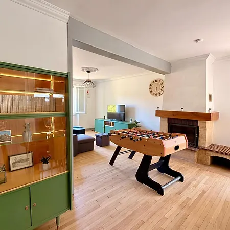 La Maison Des Tours Avec Vue Exceptionnelle بيت للعطل *