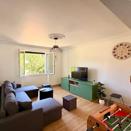 بيت للعطل La Maison Des Tours Avec Vue Exceptionnelle Saint-Laurent-les-Tours
